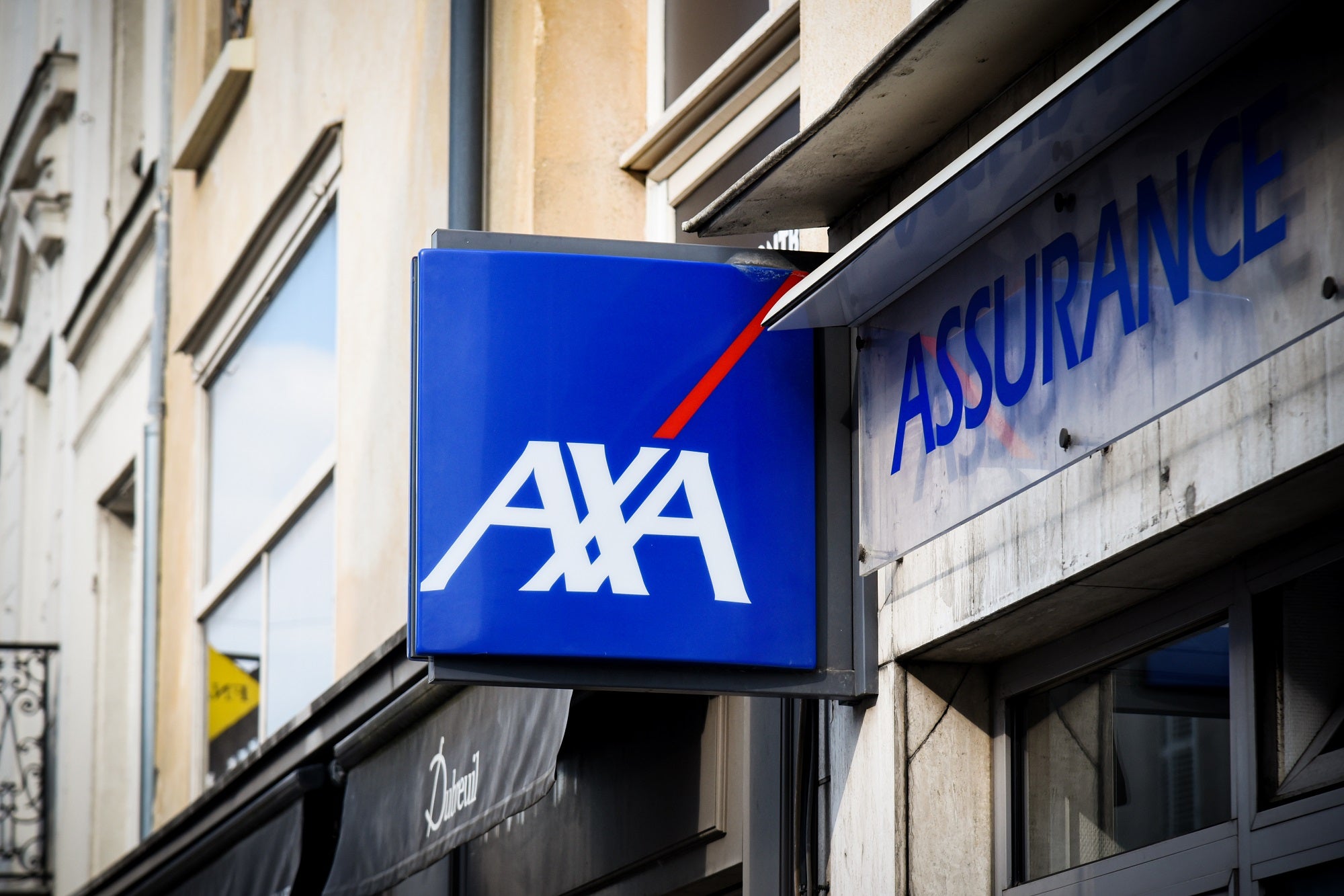 Axa Weigh Of Uk Insurance Business